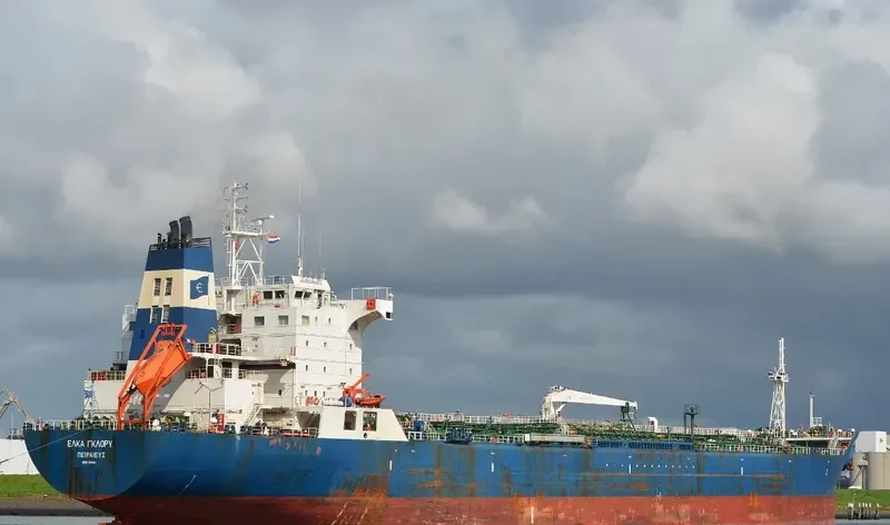 ELKA GLORY Tanker IMO 9234484 photo 9