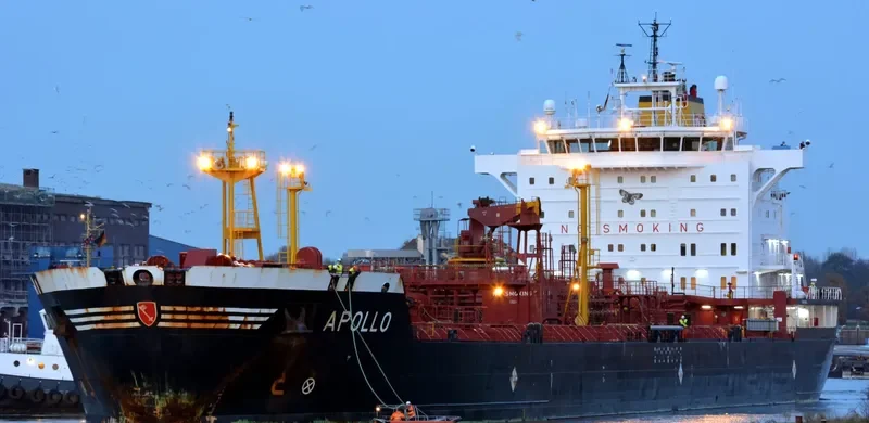 APOLLO Tanker IMO 9234628 photo 3