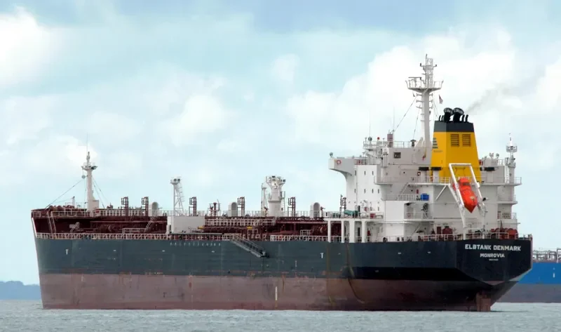 BULL FLORES Tanker IMO 9234680 photo 8