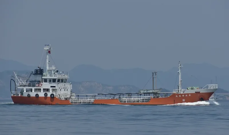 TORAFUKU MARU NO.5 Tanker IMO 9234886 photo 2