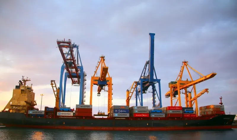 MSC RADIANT III Container Ship IMO 9235402 photo 7