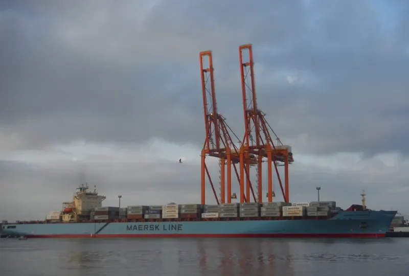MAERSK GATESHEAD Container Ship IMO 9235543 photo 9