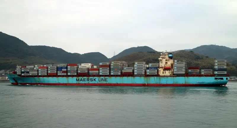 MAERSK GARONNE Container Ship IMO 9235579 photo 8