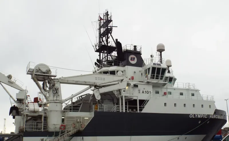 OLYMPIC HERCULES Offshore Vessel IMO 9235672 photo 7