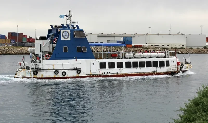 GLENN MARS Passenger Ship IMO 9235787 photo 2