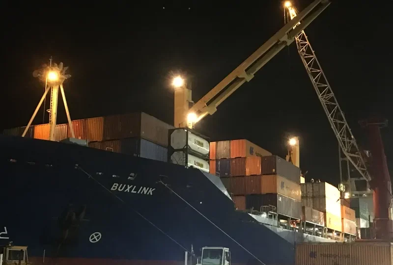 BUXLINK Container Ship IMO 9235816 photo 2