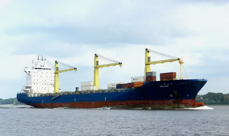 BUXLINK Container Ship IMO 9235816 photo 8