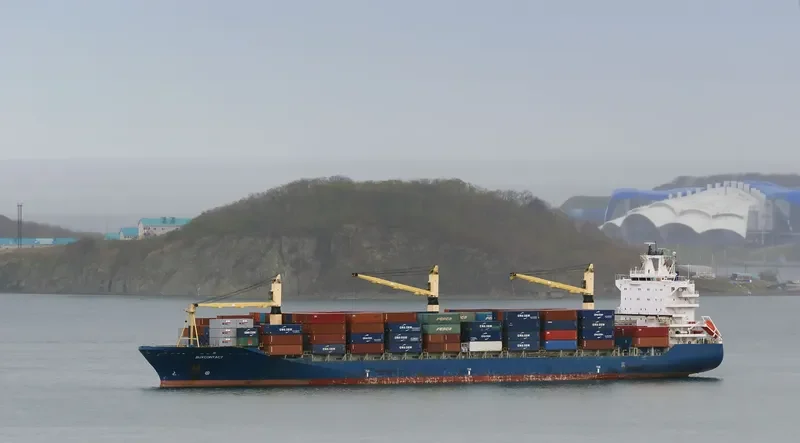 BUXCONTACT Container Ship IMO 9235828 photo 7