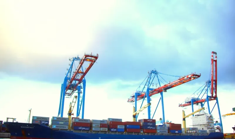 BUXCONTACT Container Ship IMO 9235828 photo 8