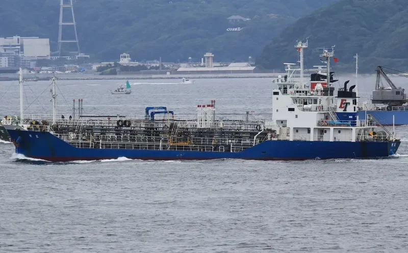 BANEI Tanker IMO 9235830 photo 5