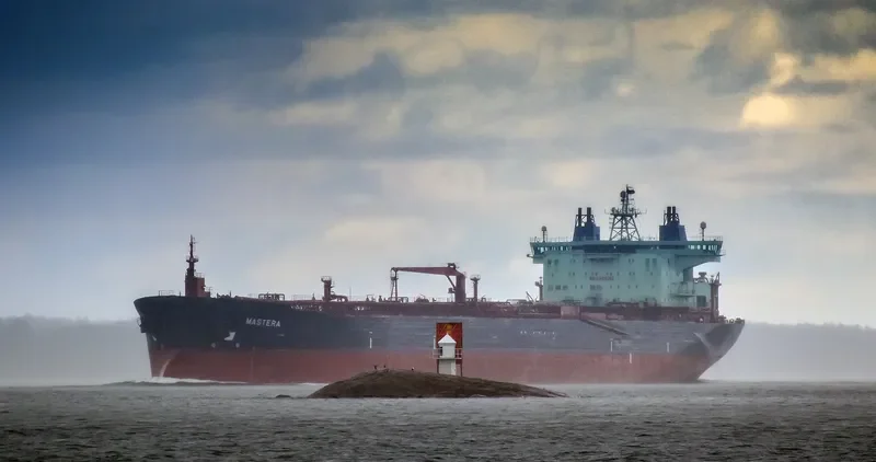 MASTERA Tanker IMO 9235892 photo 5