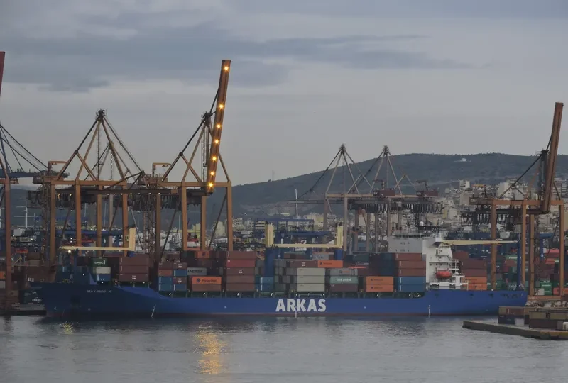 SM KAVERI Container Ship IMO 9236042 photo 3