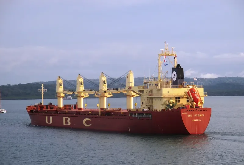 UBC SYDNEY General Cargo IMO 9236078 photo 7