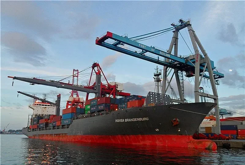 HANSA BRANDENBURG Container Ship IMO 9236236 photo 7