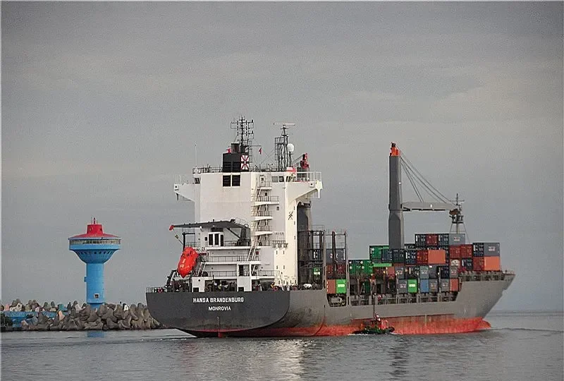 HANSA BRANDENBURG Container Ship IMO 9236236 photo 8