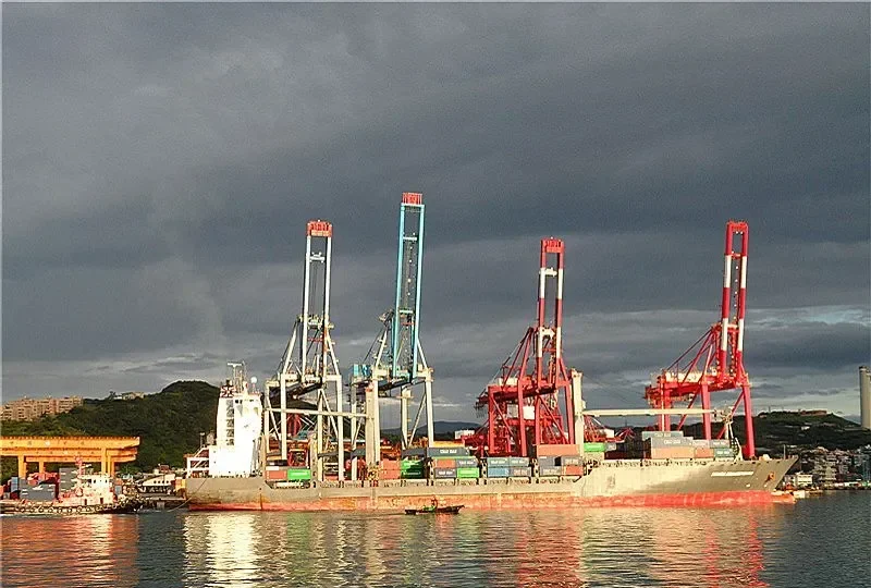 HANSA BRANDENBURG Container Ship IMO 9236236 photo 10