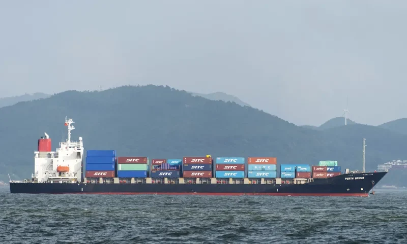 HARBOUR NEPTUNE Container Ship IMO 9236341 photo 6