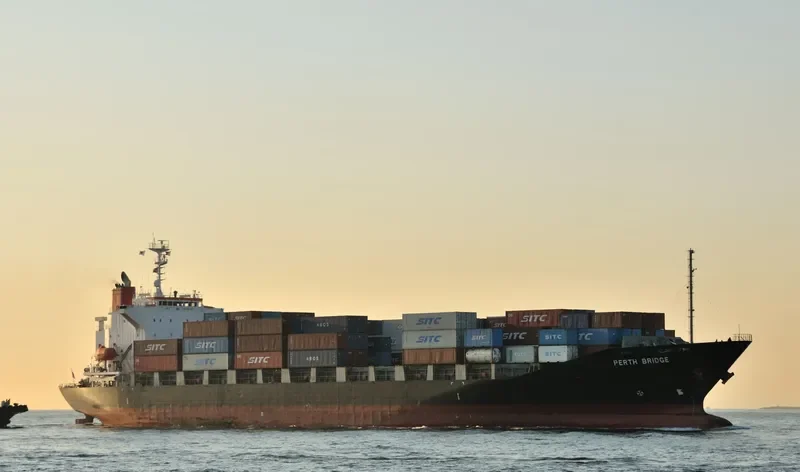 HARBOUR NEPTUNE Container Ship IMO 9236341 photo 7