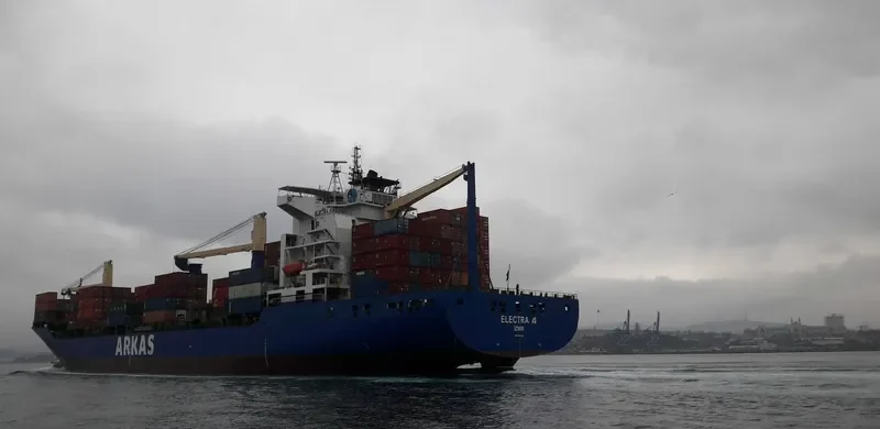 SM MAHI Container Ship IMO 9236511 photo 2