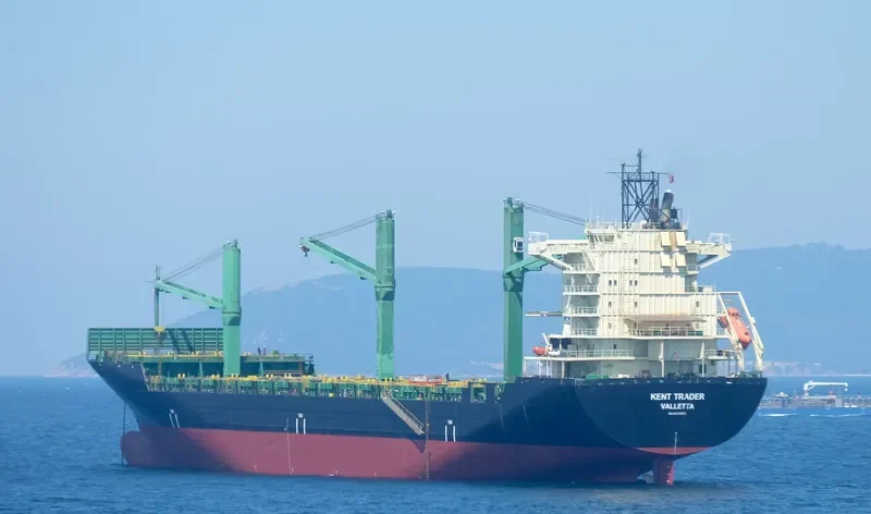 KENT TRADER Container Ship IMO 9236652 photo 2