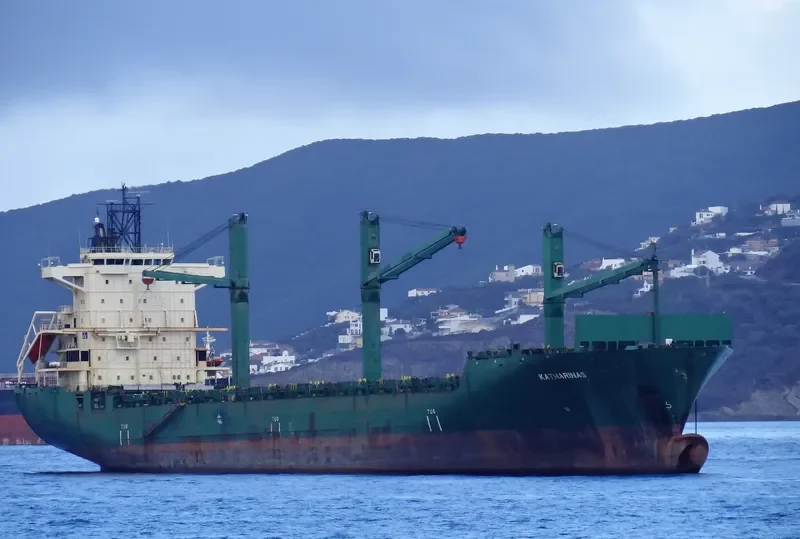 KENT TRADER Container Ship IMO 9236652 photo 5