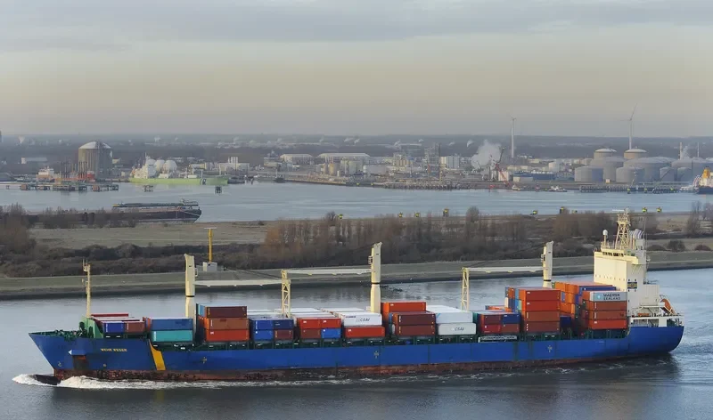 MSC WESER Container Ship IMO 9236690 photo 7