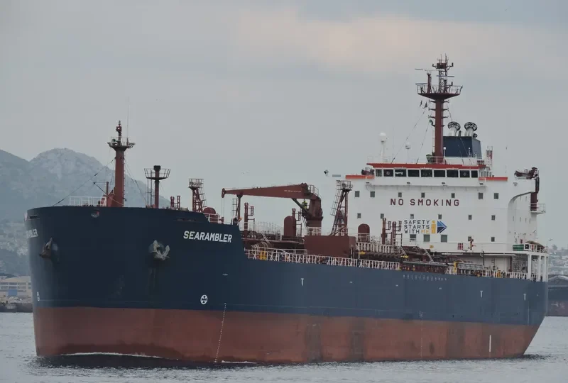 PRIMORYE Tanker IMO 9236743 photo 4