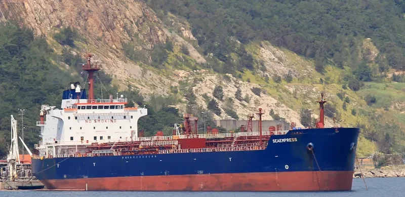 SEAEMPRESS Tanker IMO 9236755 photo 9