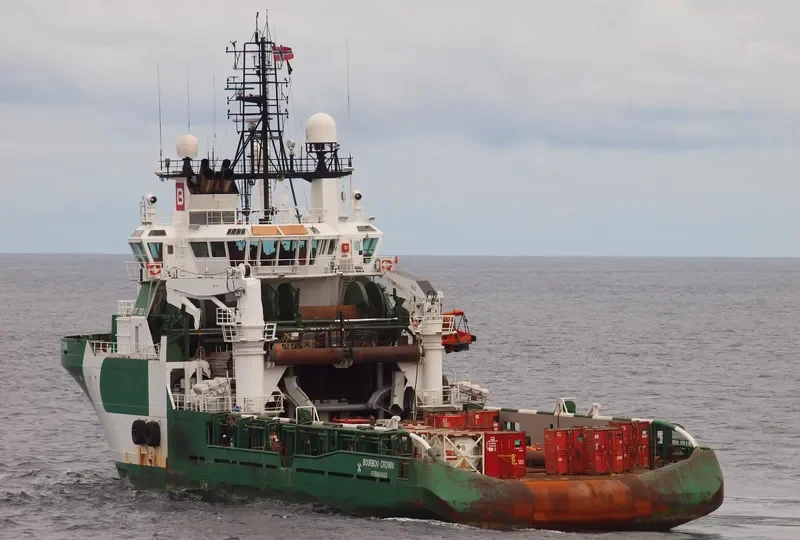 CROWN Offshore Vessel IMO 9236963 photo 3