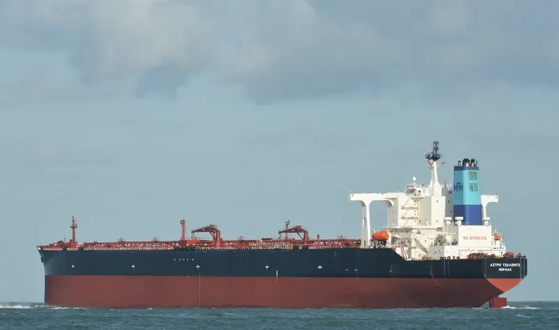 LIGERA Tanker IMO 9237072 photo 2