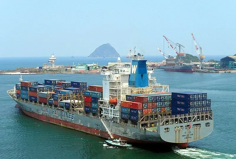 WAN HAI 306 Container Ship IMO 9237084 photo 5