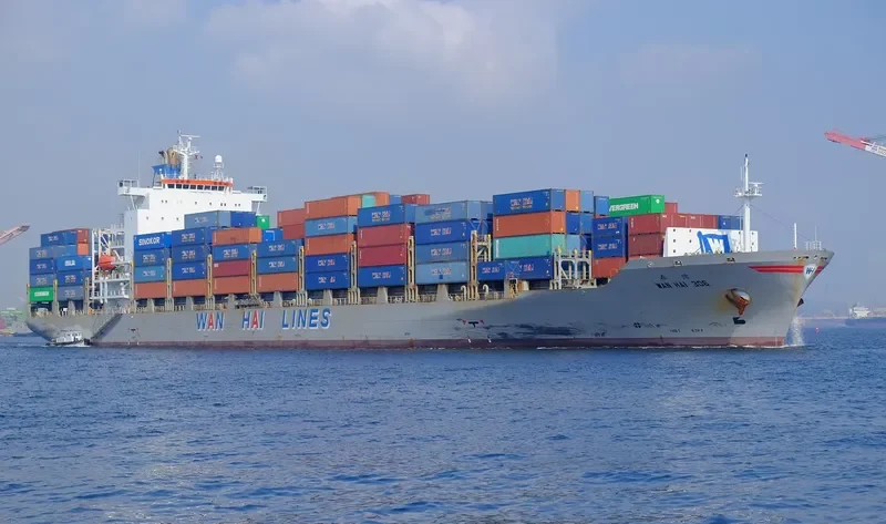WAN HAI 306 Container Ship IMO 9237084 photo 7