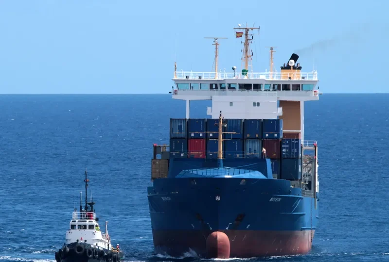 MOVEON Container Ship IMO 9237369 photo 5