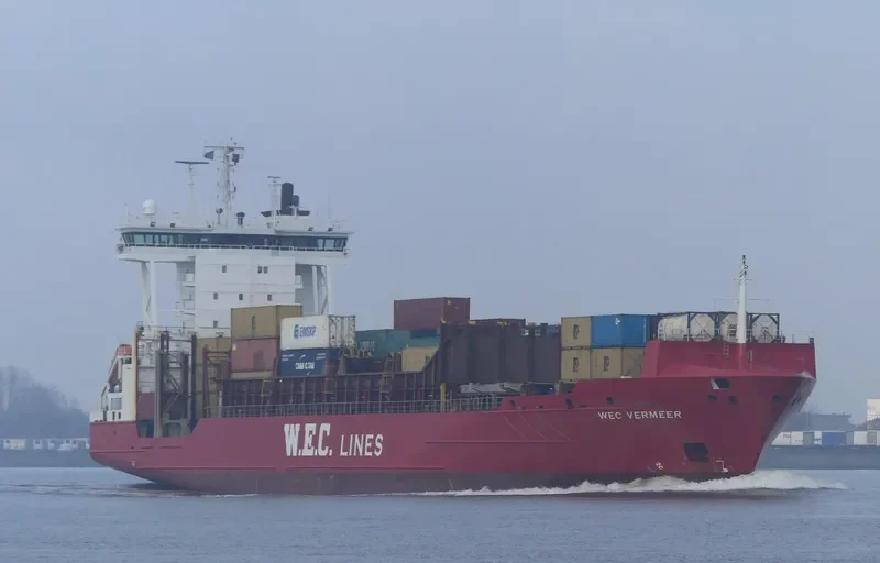 WEC VERMEER Container Ship IMO 9237371 photo 2