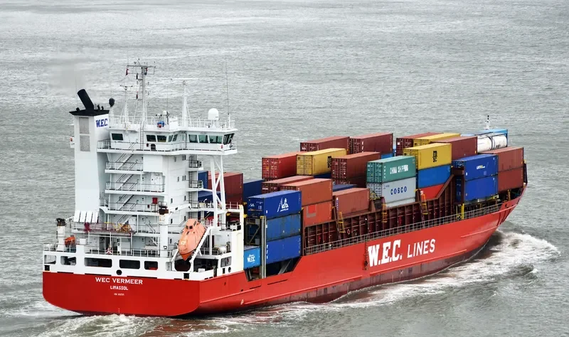 WEC VERMEER Container Ship IMO 9237371 photo 7