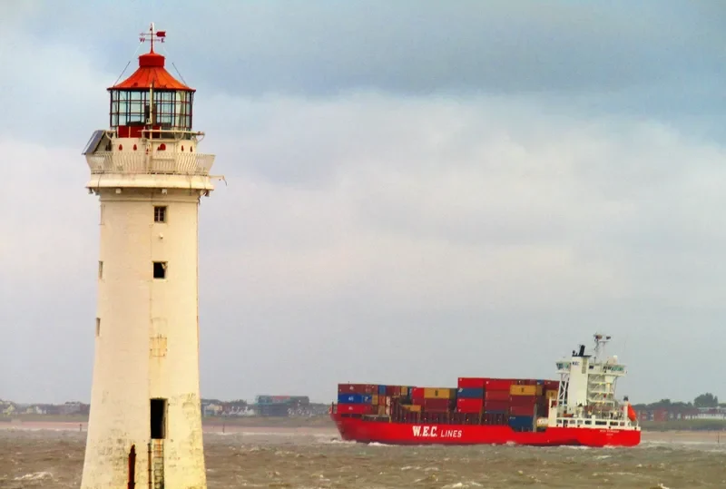 WEC VERMEER Container Ship IMO 9237371 photo 9