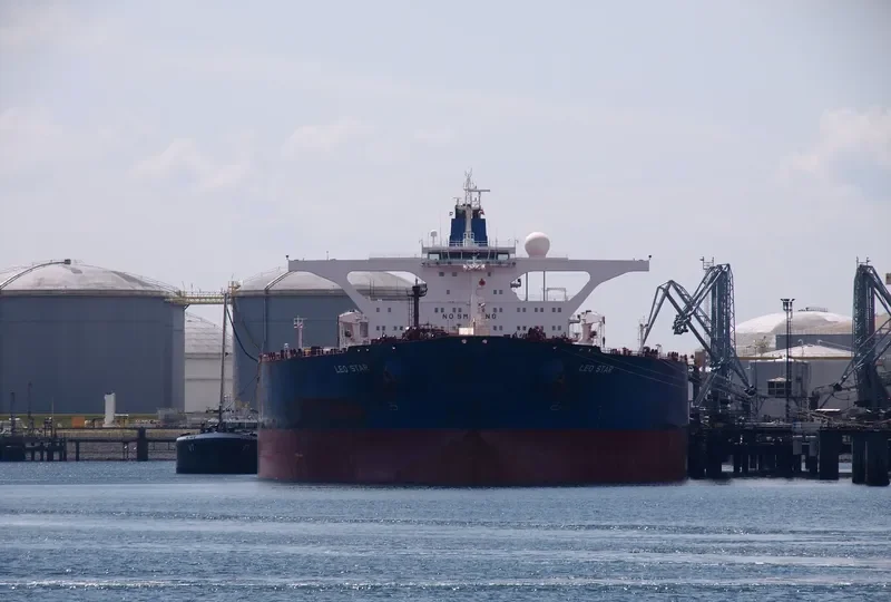 TINAT Tanker IMO 9237761 photo 4