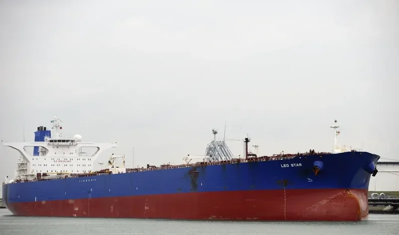 TINAT Tanker IMO 9237761 photo 5