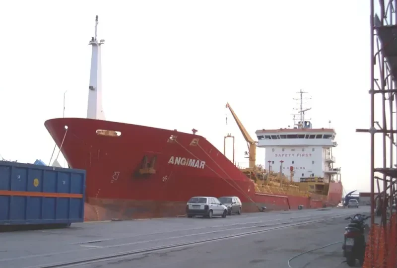 SHEKINA Tanker IMO 9237814 photo 2