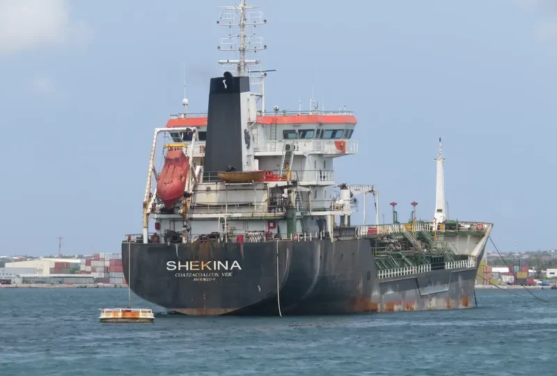 SHEKINA Tanker IMO 9237814 photo 3