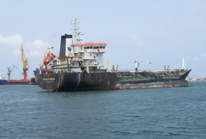 SHEKINA Tanker IMO 9237814 photo 5