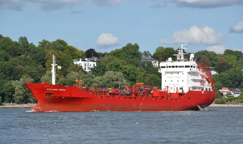 ELSE MARIE THERESA Tanker IMO 9237864 photo 7