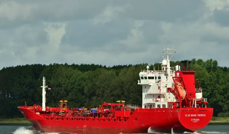 ELSE MARIE THERESA Tanker IMO 9237864 photo 8