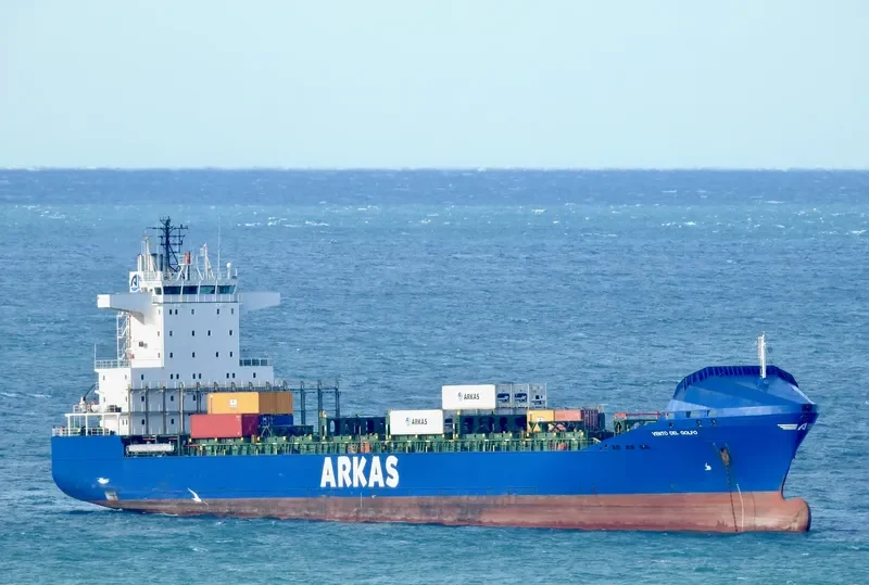 DANIEL A Container Ship IMO 9238064 photo 2