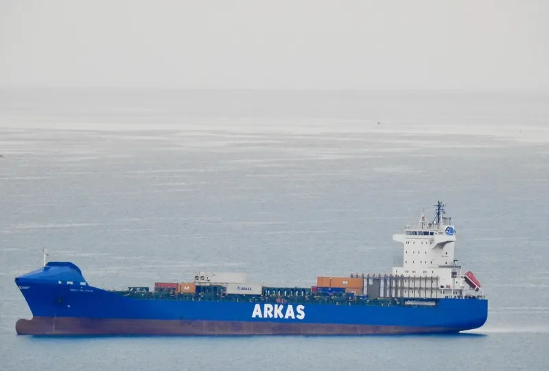 DANIEL A Container Ship IMO 9238064 photo 4