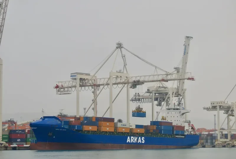 DANIEL A Container Ship IMO 9238064 photo 5