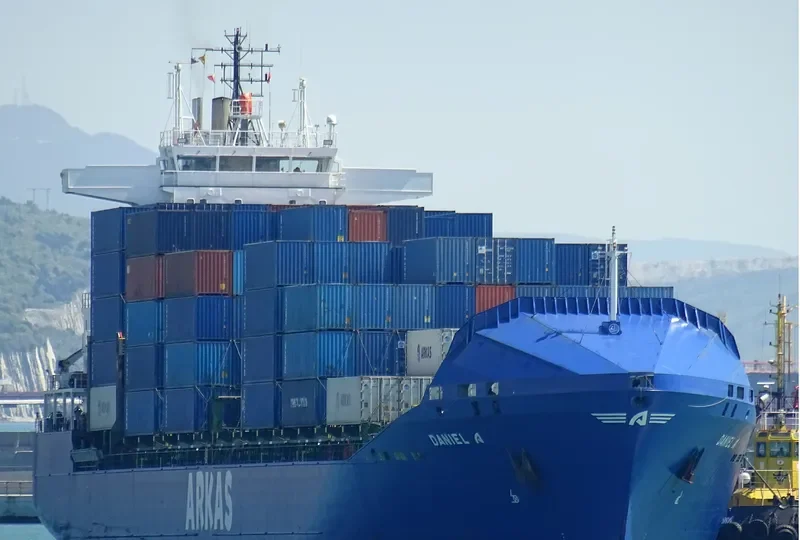 DANIEL A Container Ship IMO 9238064 photo 7