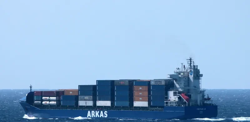 YIGITCAN A Container Ship IMO 9238076 photo 2