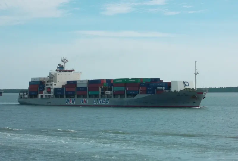 WAN HAI 302 Container Ship IMO 9238167 photo 10