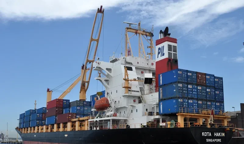 KOTA HAKIM Container Ship IMO 9238600